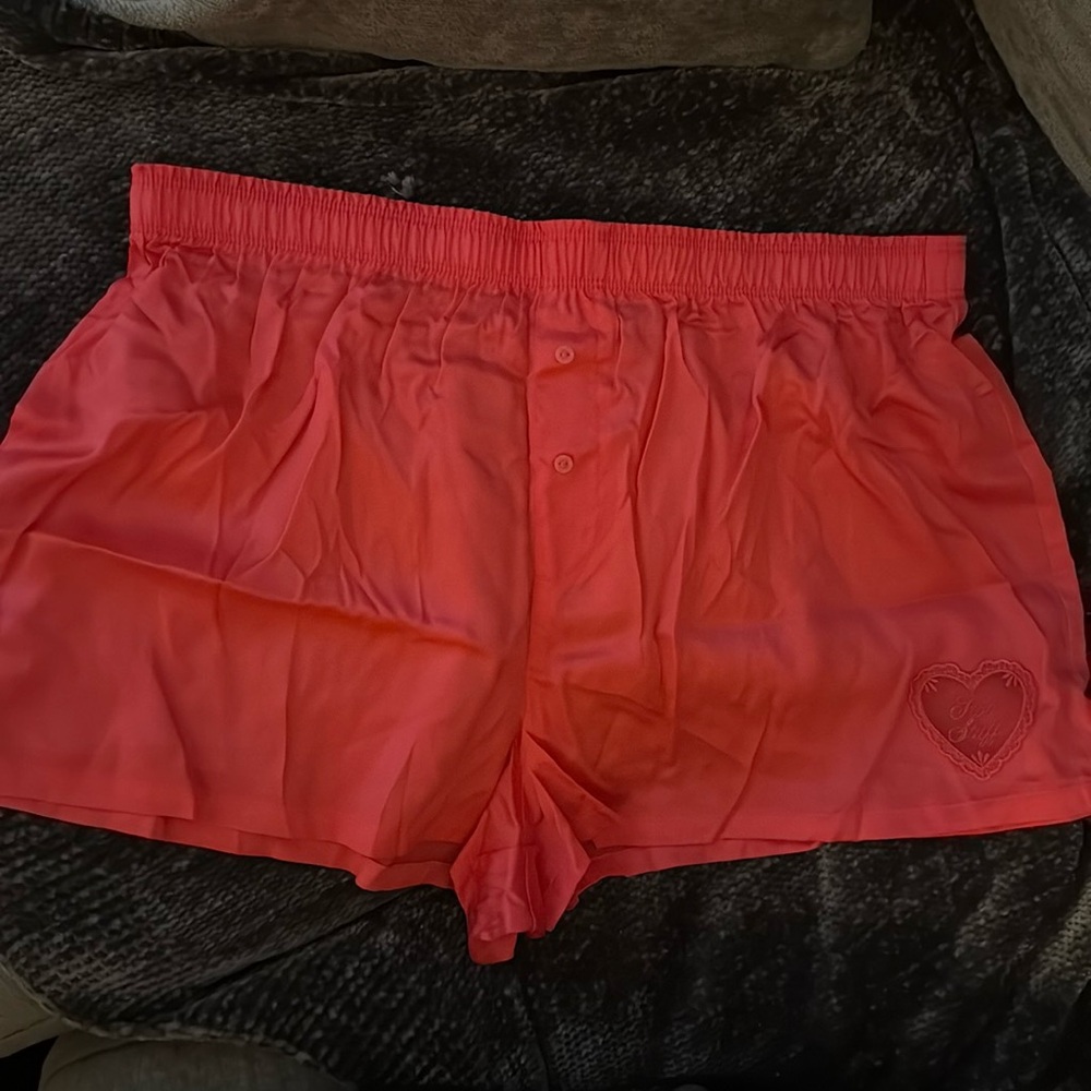 Victoria’s Secret short NEW